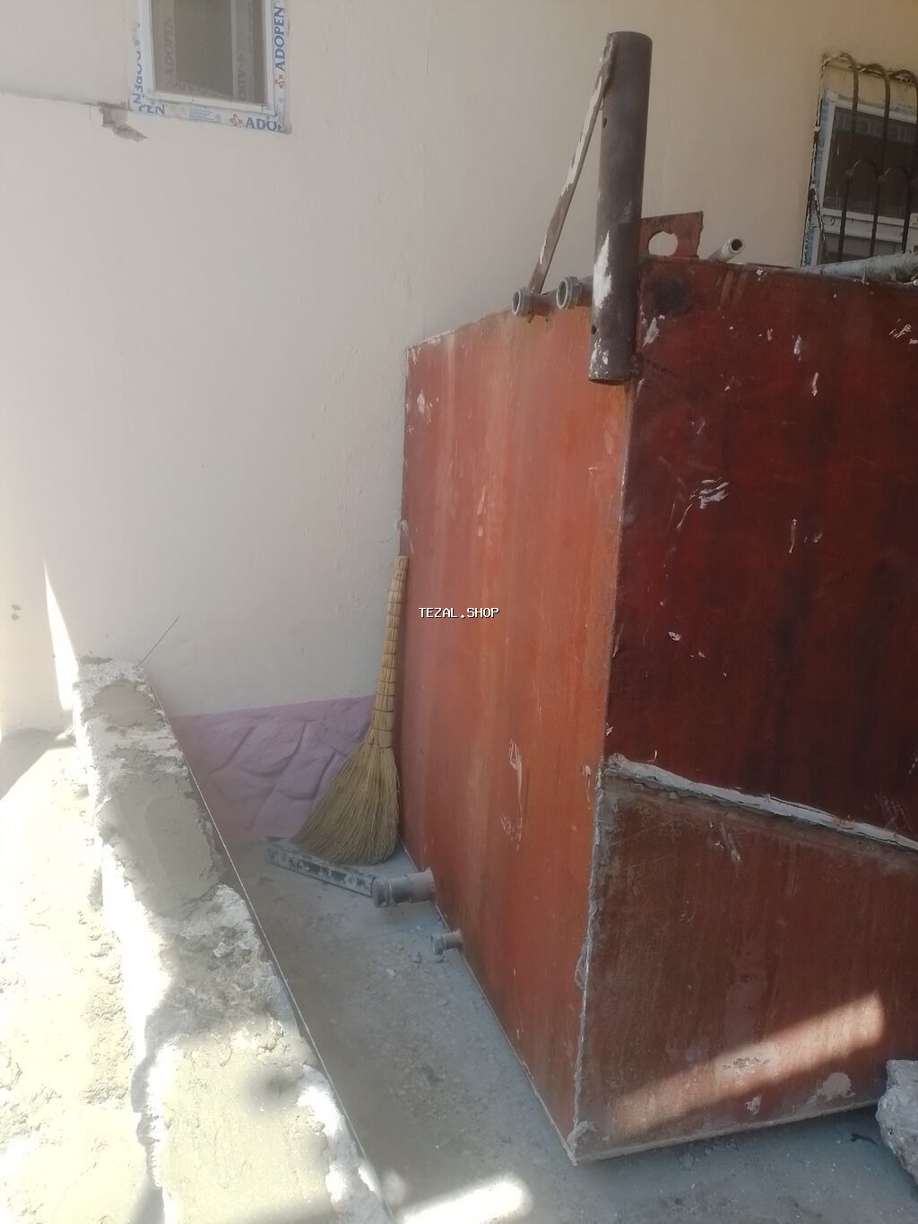 Tikinti üçün iri həcmli metal konteyner - Material: qalın metal sac -