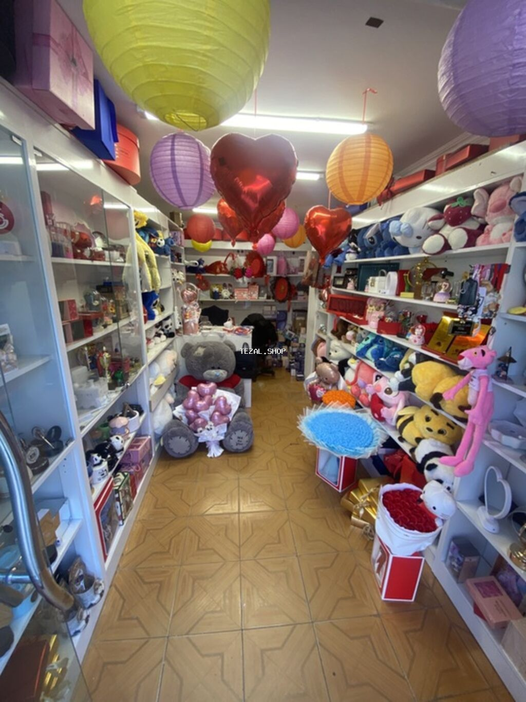 Hədiyyə və dekor mağazası – geniş seçim Salam obyekt hazır biznes