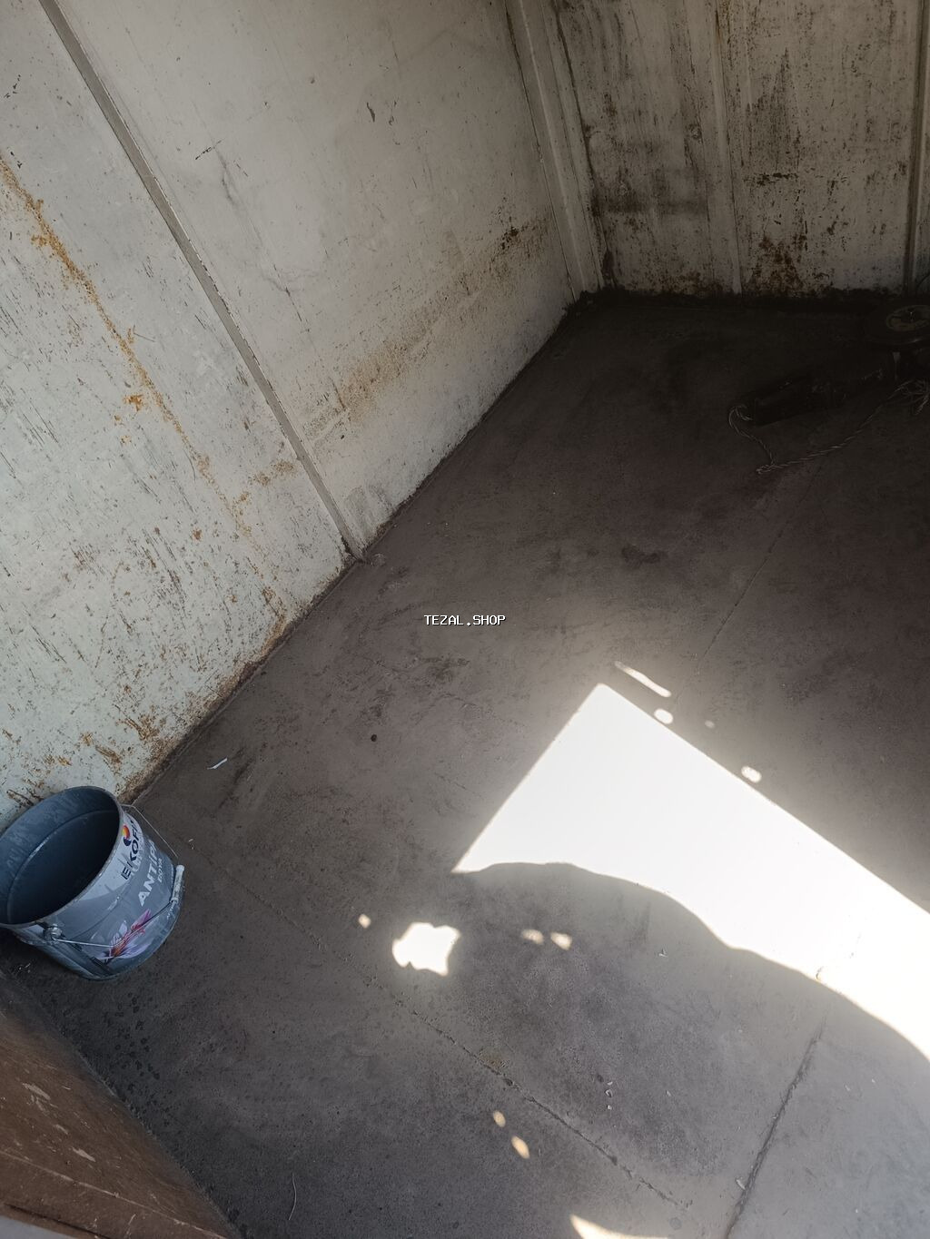 Metallik səyyar köşk / konteyner - Karkas: tam metal konstruksiya