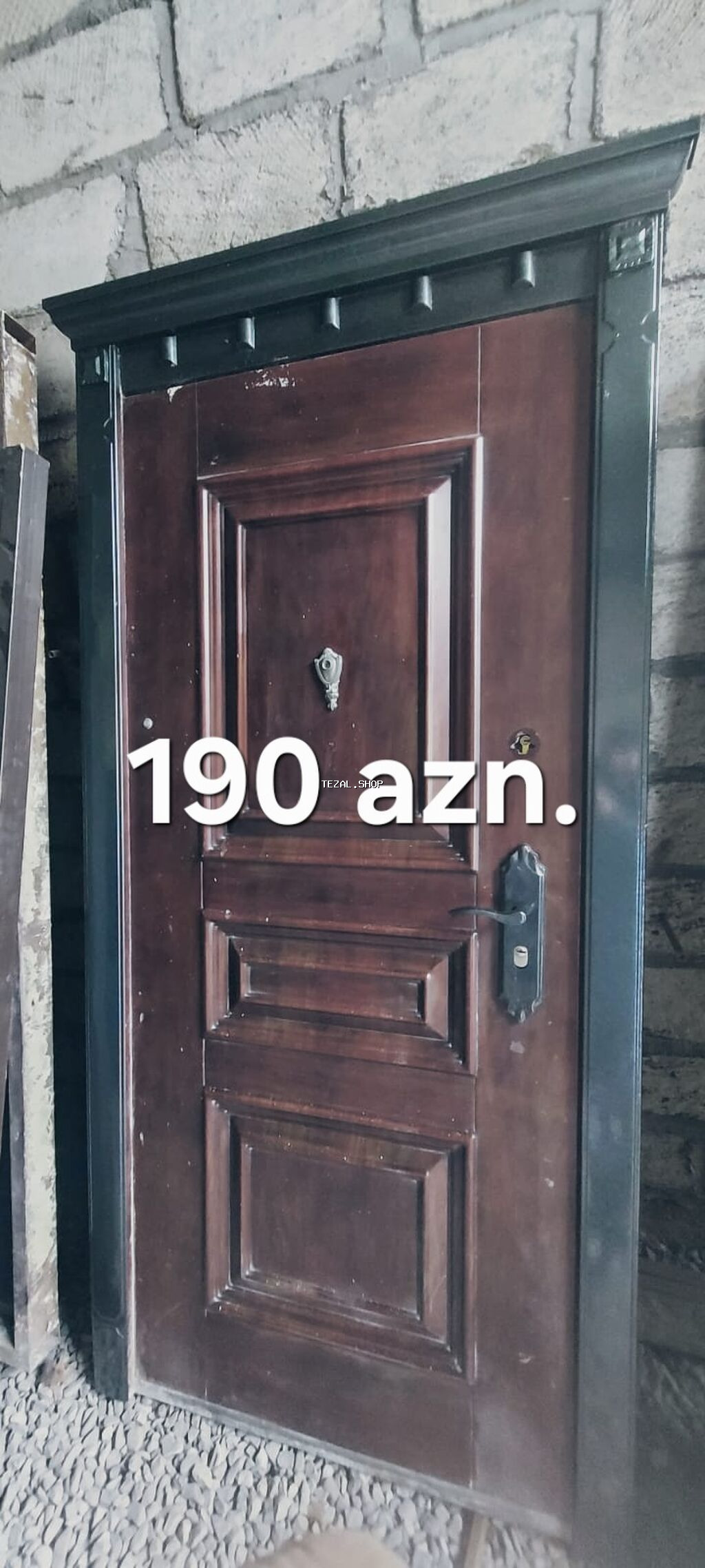 190 azn.giriş qapisi.gence