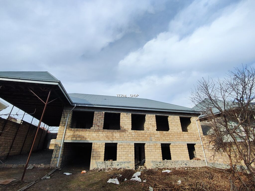 5 otaqlı, 300 kv. m, Təmirsiz - şəkil 3