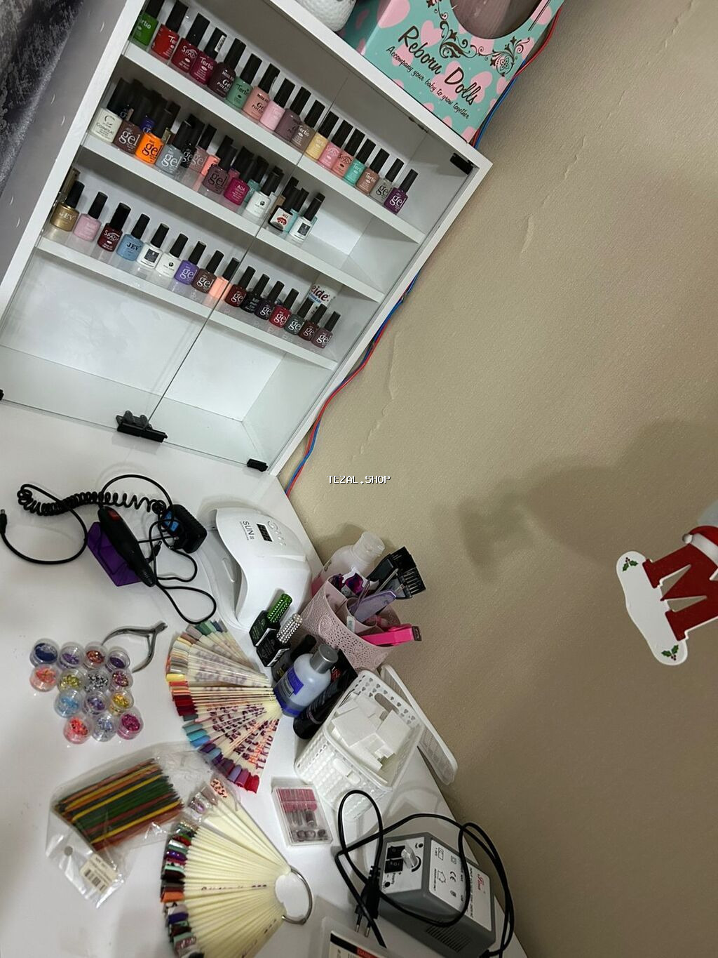 Manikür üçün tam komplekt avadanlıq və materiallar - Geniş iş masası - şəkil 3