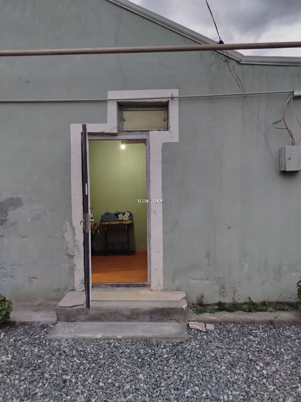 Qaz, işıq, su, wifi daxil, xazeinsiz, 250 azn cüzi endirim olunacaq