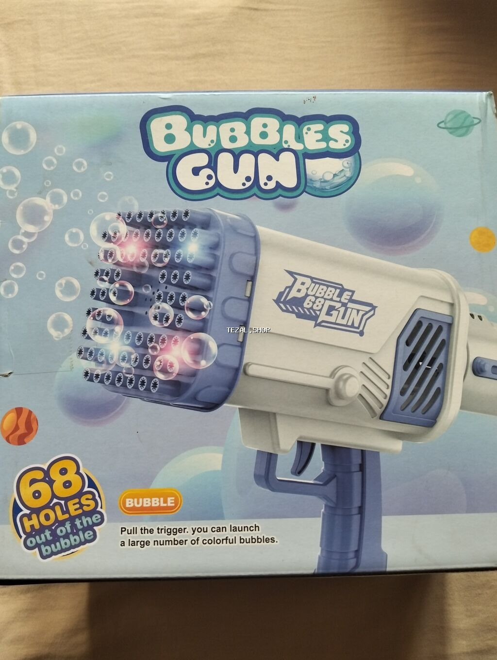 Məhsul: Bubbles Gun – 68 deşikli baloncuk tapançası Xüsusiyyətlər: -