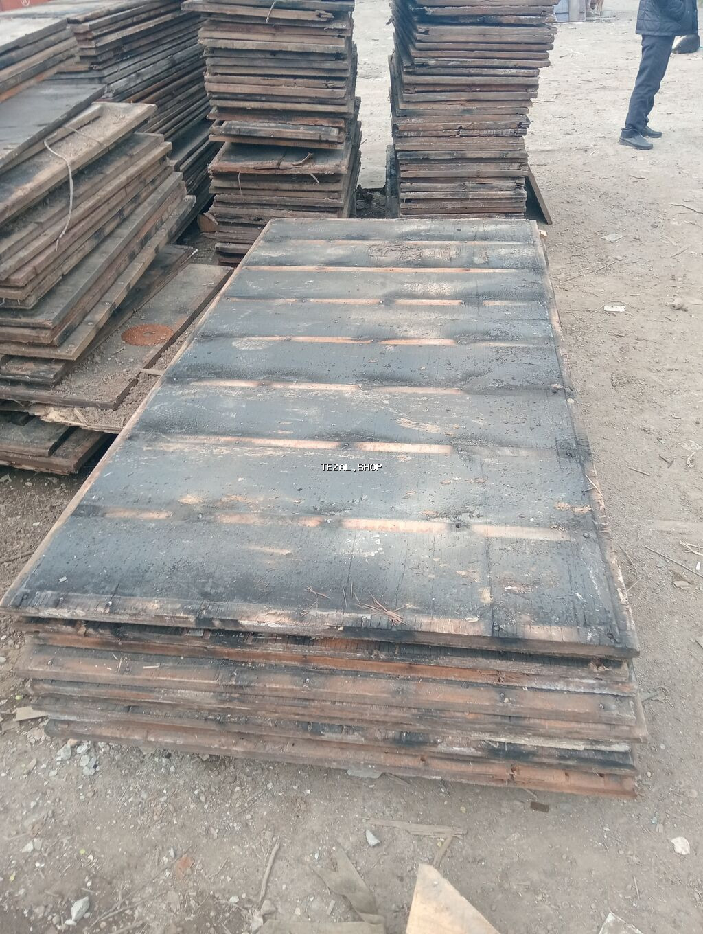 Məhsul: Qalıb üçün taxta/kontrplak lövhələr Kvadrat 5 manatdan