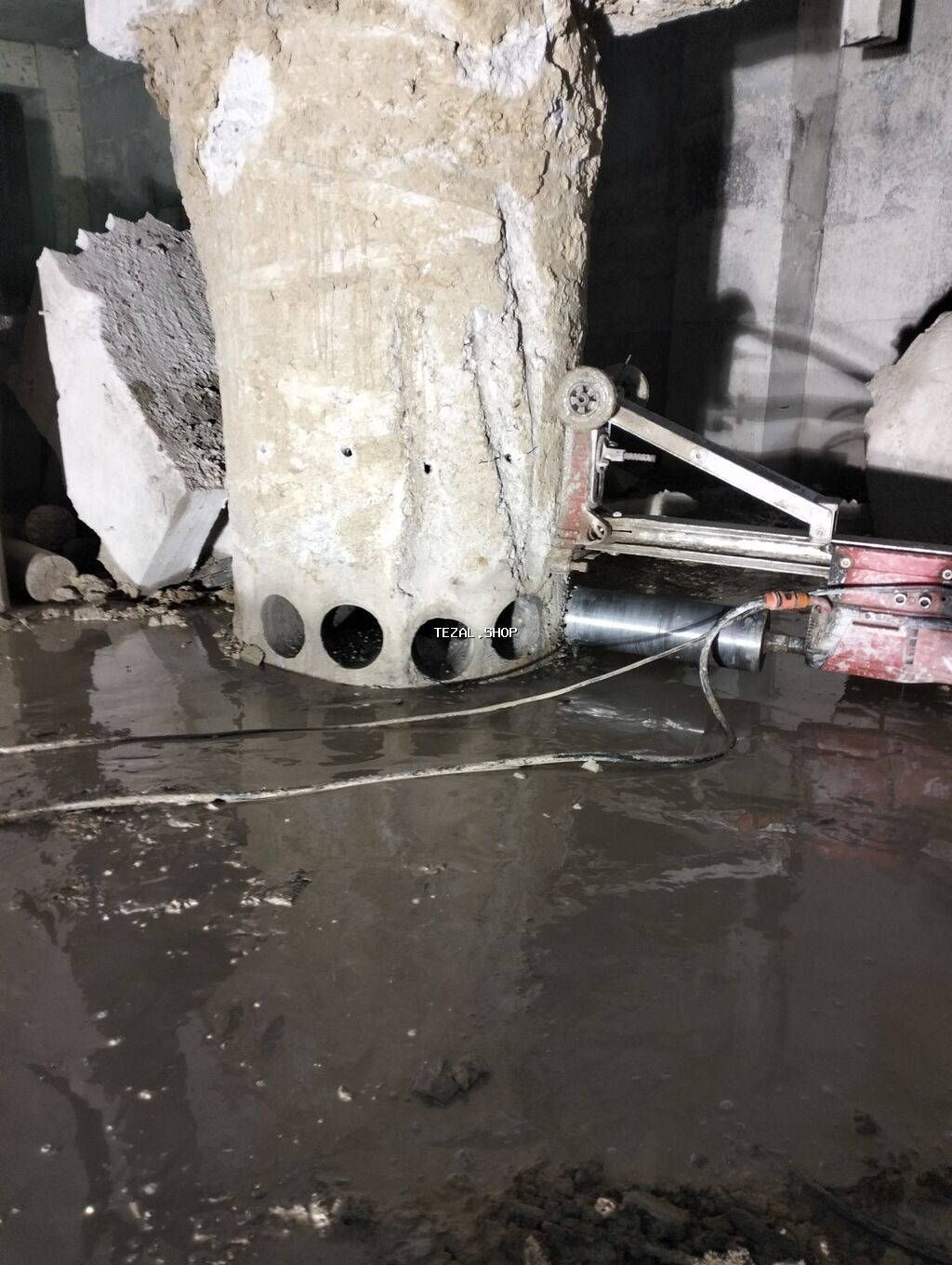 Beton kəsmə və deşmə xidməti - Armaturlu beton, bünövrə, sütun, kiriş