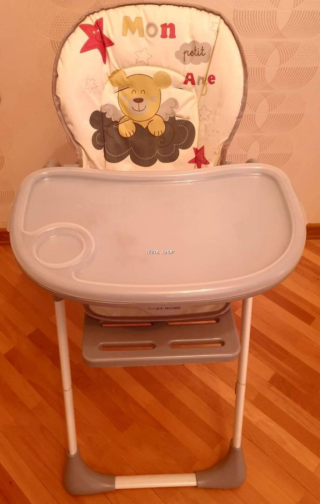 Uşaq yemək oturacağı. Hec bir problemi yoxdu