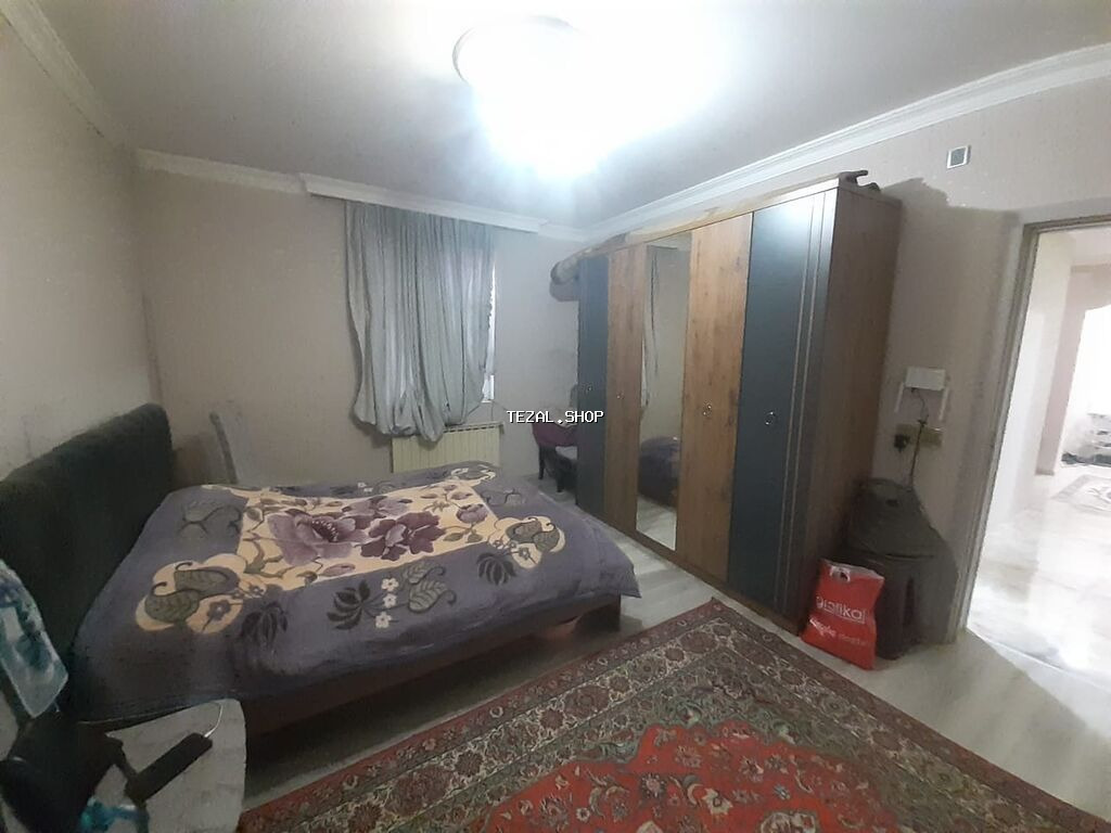 Satılır: 2 otaqlı mənzil (fotolardakı) Xüsusiyyətlər: - Plan: dəhliz - şəkil 3