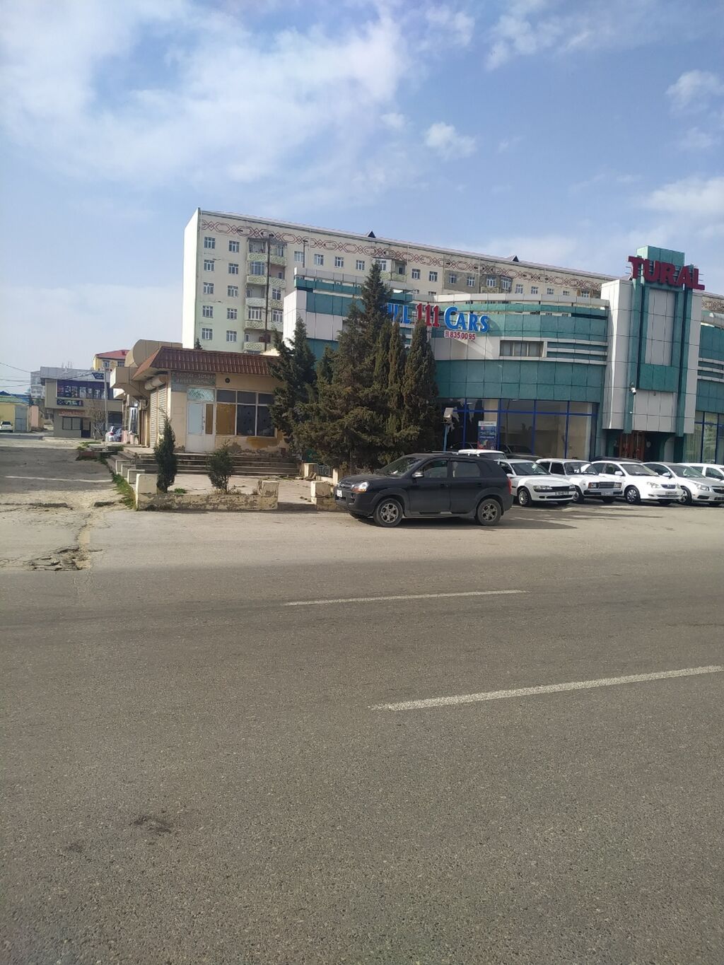 Təcili!!! Sumqayıt, 17m/r, İsmət Qayibov küç, şadliq saraylari