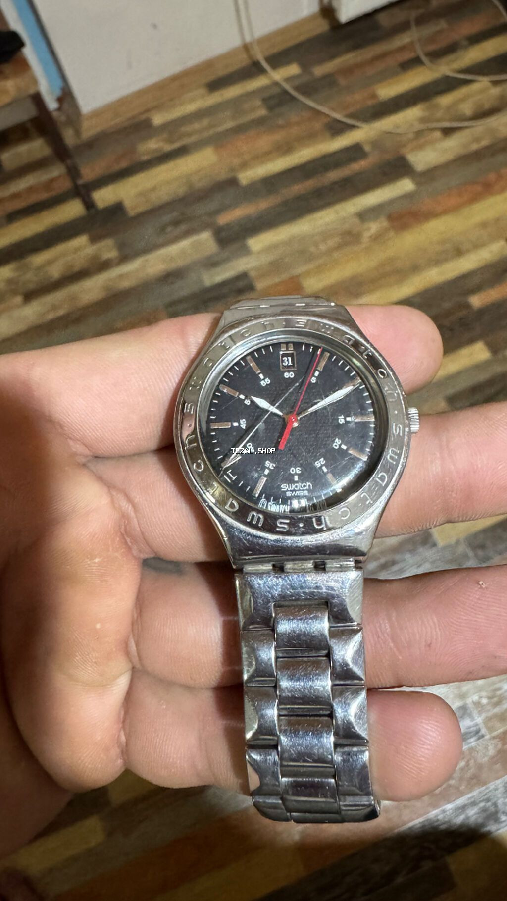 İşlənmiş, Qol saatı, Swatch, rəng - Gümüşü