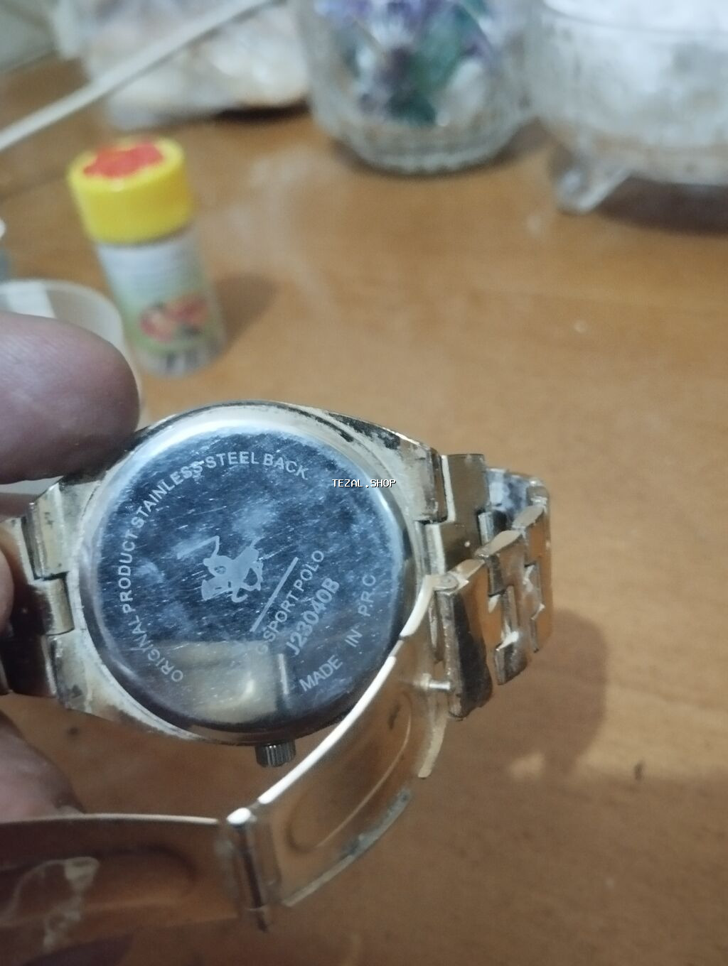 Qol saatı, rəng - Qızılı