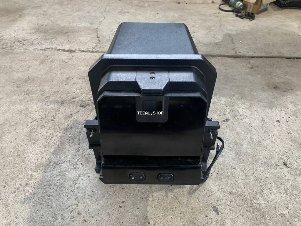 Məhsul:S klassw221 ucun mərkəzi qolaltı soyuducu/konsol buzdolabı - şəkil 2