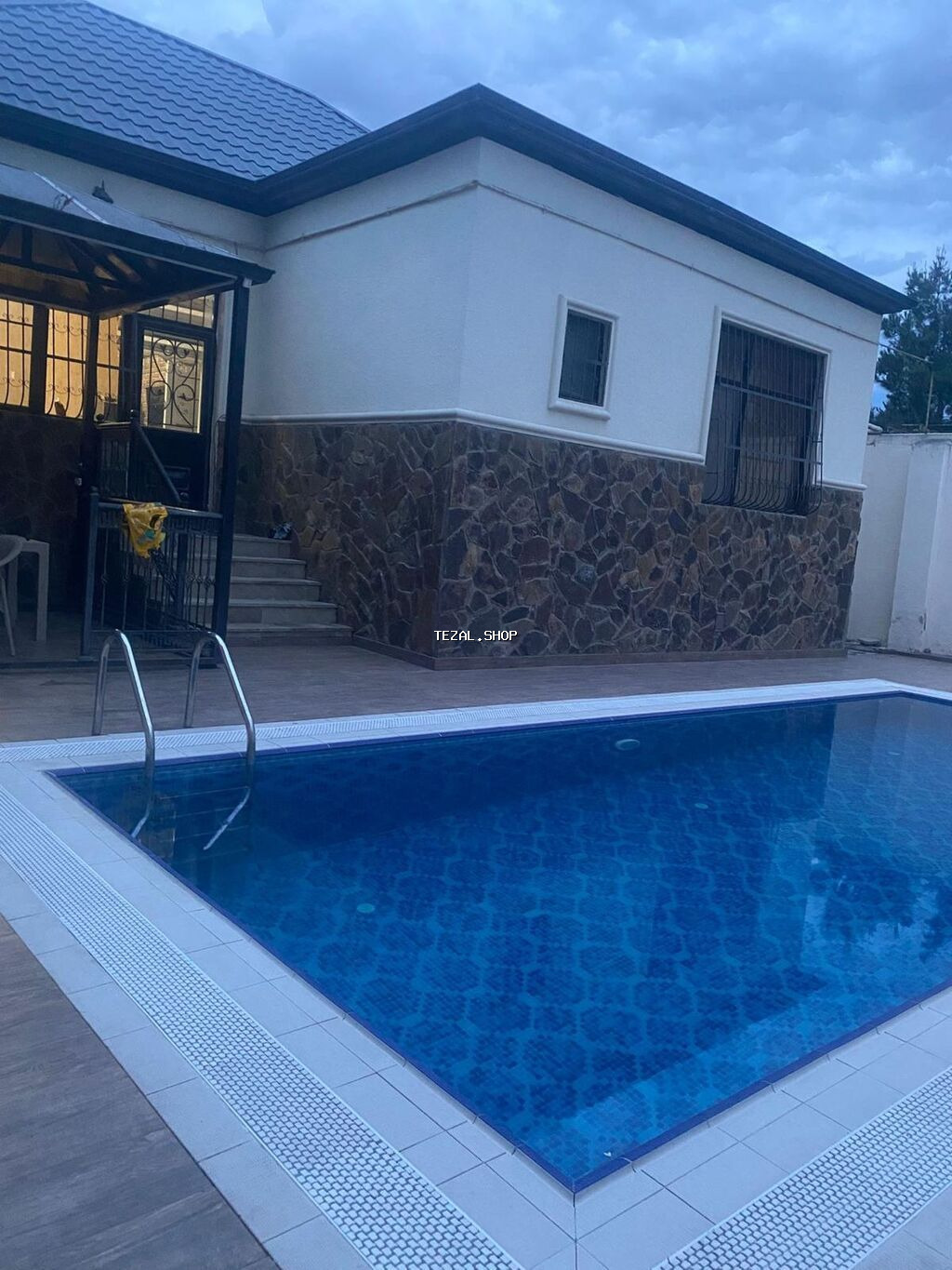 Şüvəlan qəs., 125 kv. m, 3 otaqlı, Hovuzlu, Kombi, Qaz, İşıq - şəkil 2