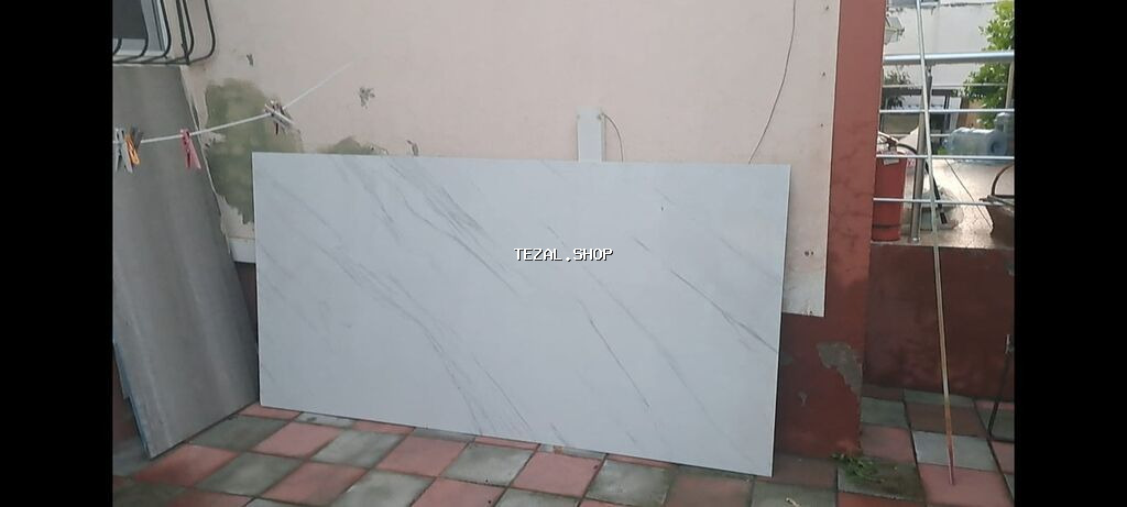 List keramika 
2.20x1.20
2 ededdir birinin qiymeti 50 azn