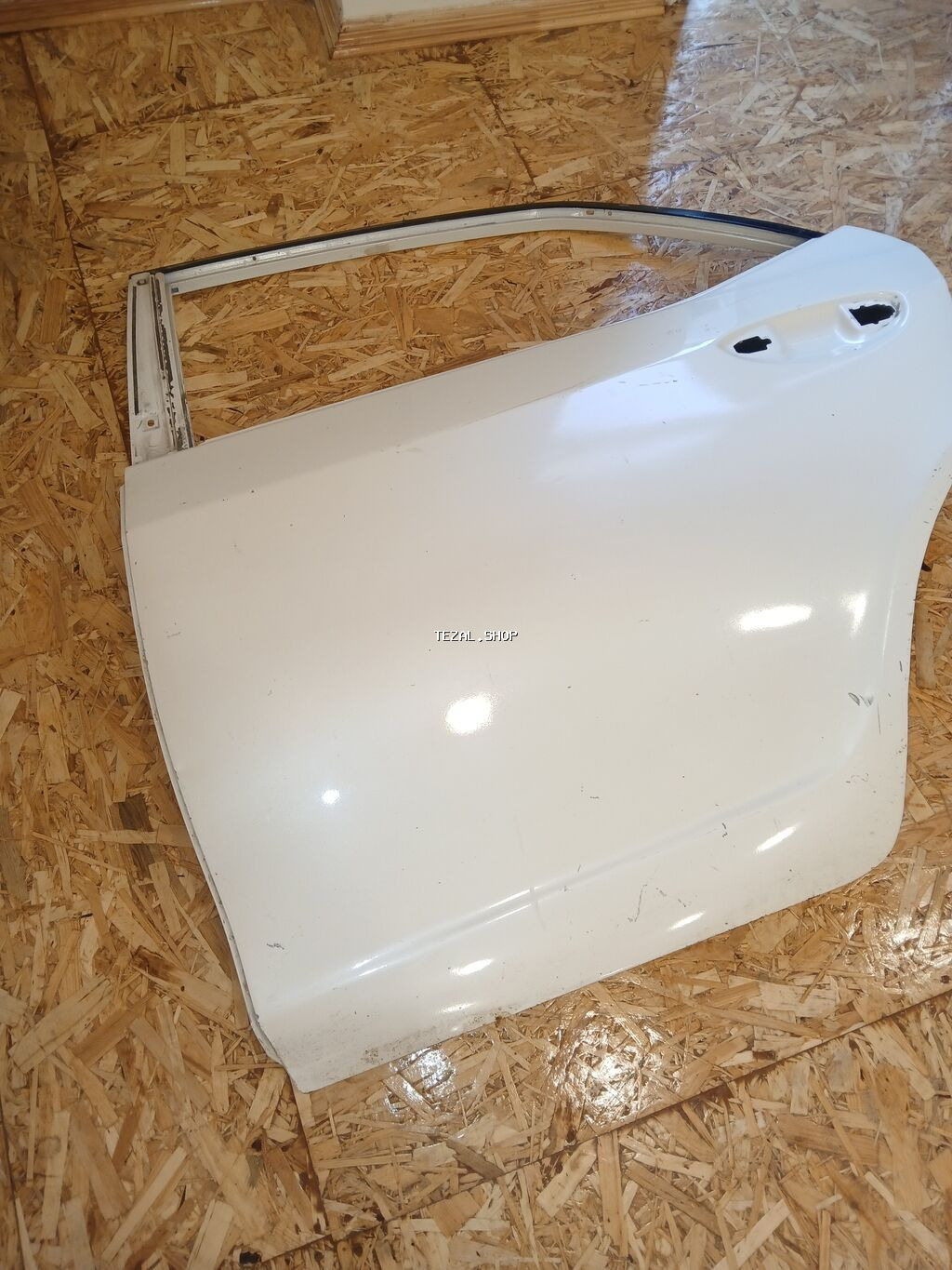 Toyota Corolla 2014 arxa qapi