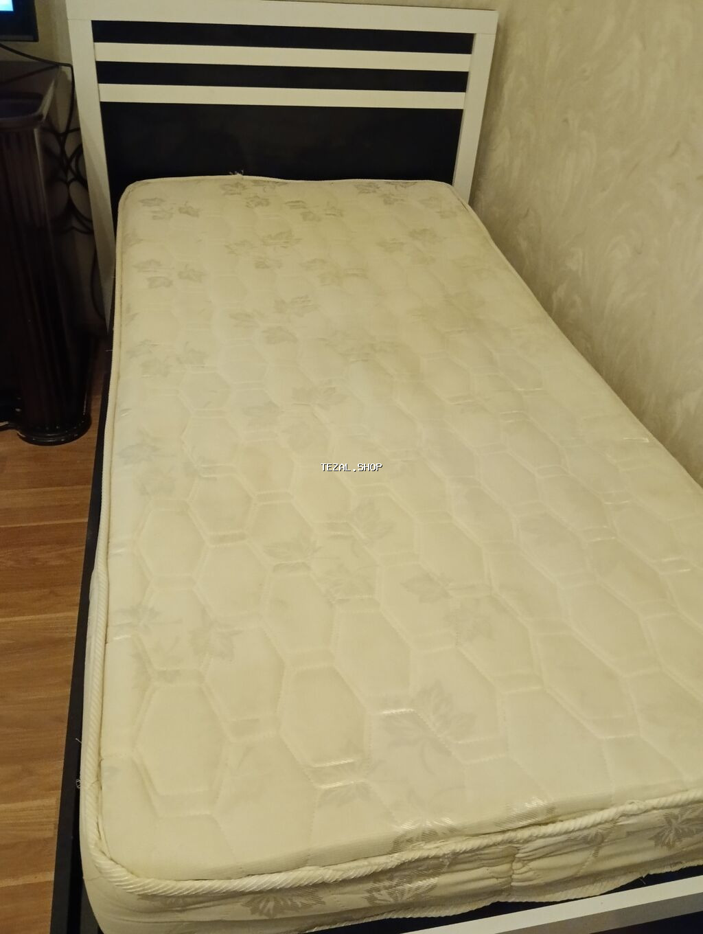 Təknəfərlik çarpayı, Matras ilə, Siyirməsiz