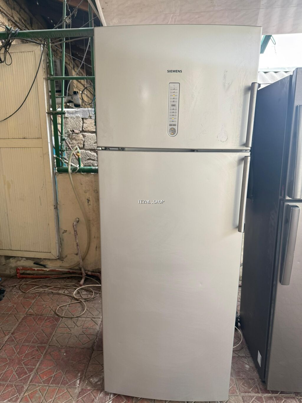 2 qapılı Siemens Soyuducu Satılır, rəng - Ağ