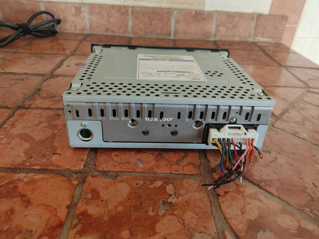 Kia Sportage(2007) üsdünden çıxma zavod monitor.(kasetli) İşlək - şəkil 3