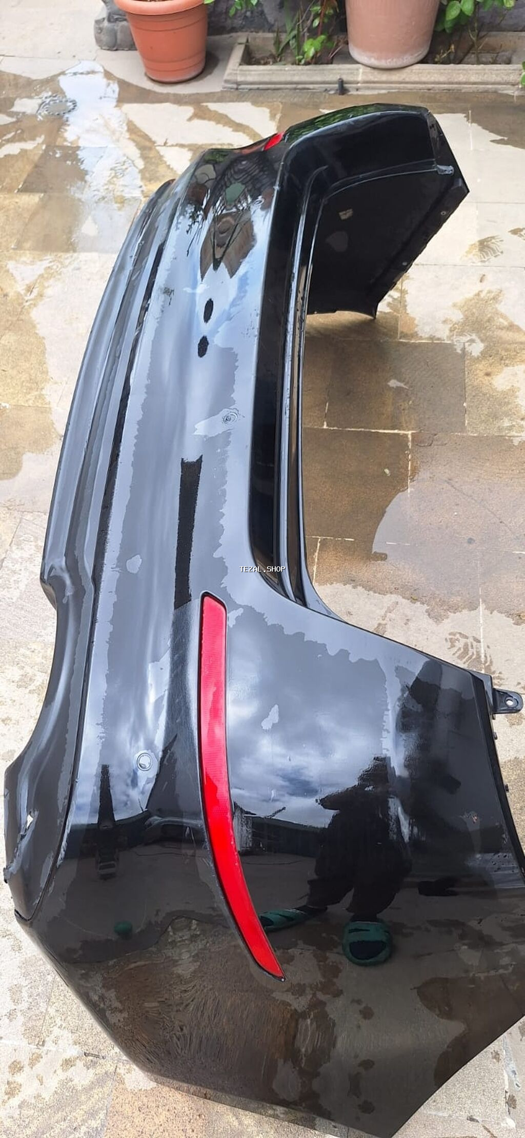 Məhsul: Arxa bamper - Rəng: Qara, parlaq - Material: Plastik (OEM