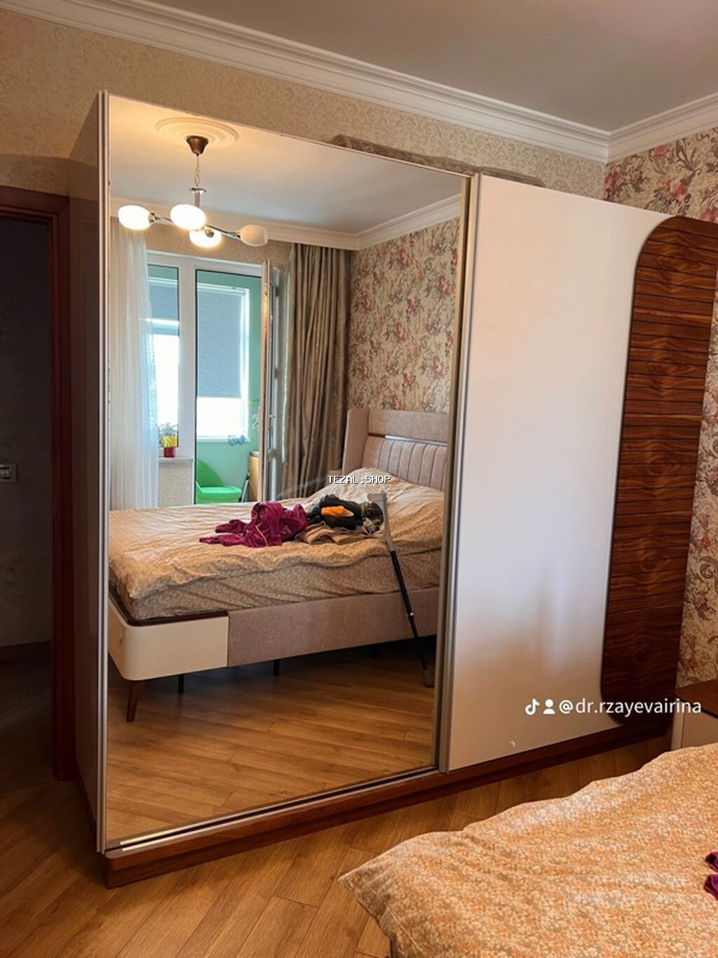 2 qapılı, Güzgülü, Qəhvəyi, Taxta, Kupe, Düz dolab