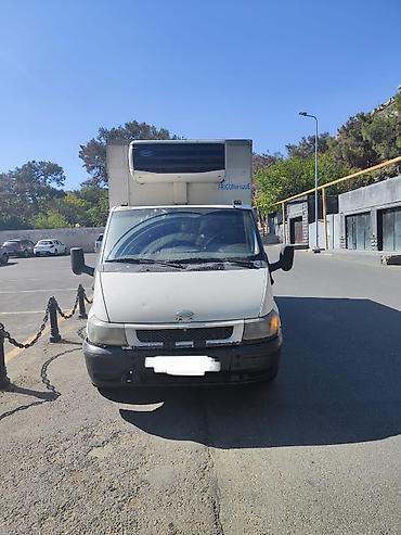 Soyuduculu yük avtomobili – Ford Transit şassi üzərində Ela - şəkil 2