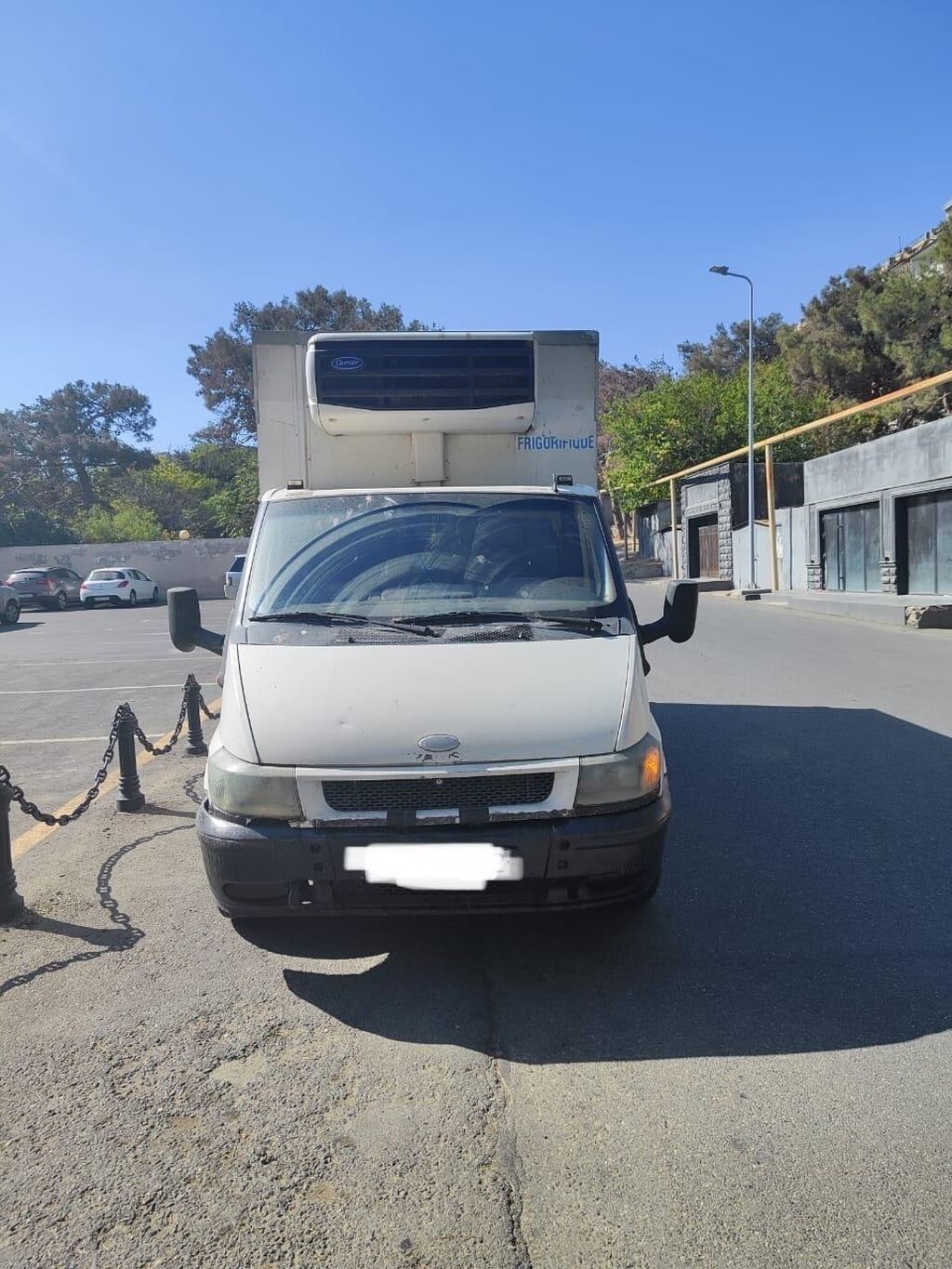 Soyuduculu yük avtomobili – Ford Transit şassi üzərində Ela