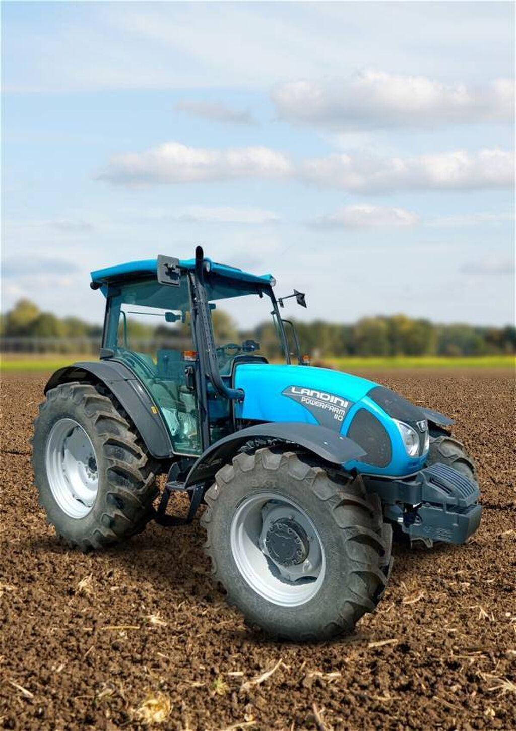🚜 Landini Powerfarm DT 110 Bu model 102 at gücü və 24 irəli + 12