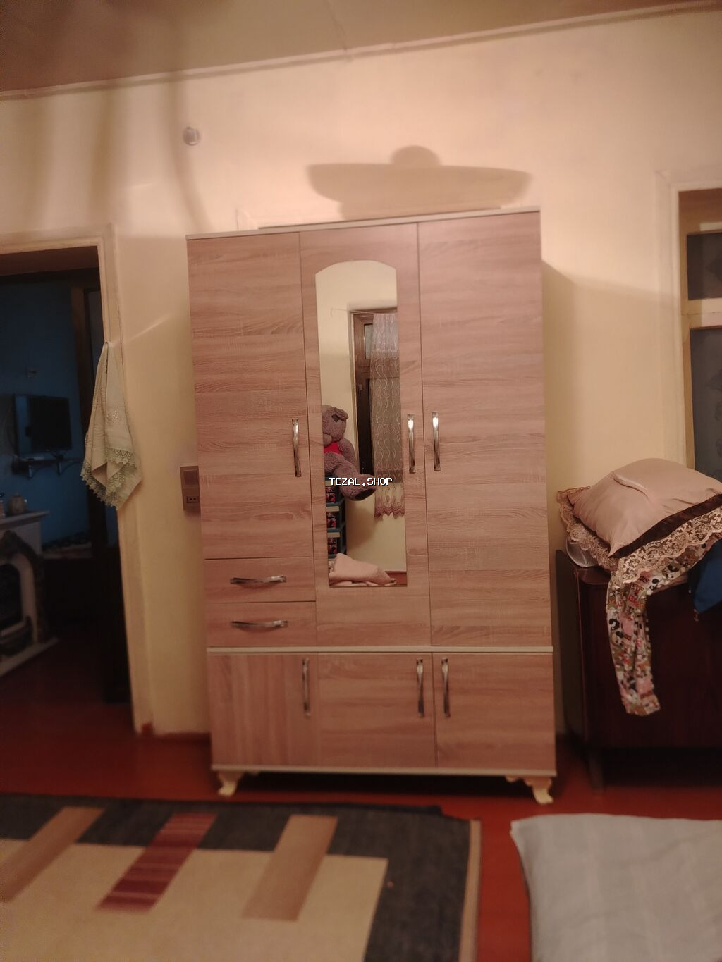 6 qapı, Güzgülü, Bej, Digər material, Açılan, Düz dolab