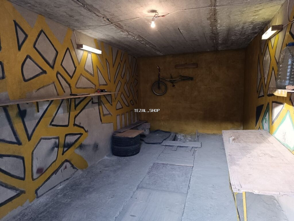 2 mərtəbə qaraj. Alt və üst mərtəbə ayrı ayrılıqda 18 m².555