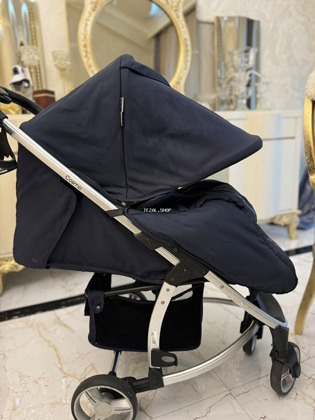 Klassik gəzinti arabası