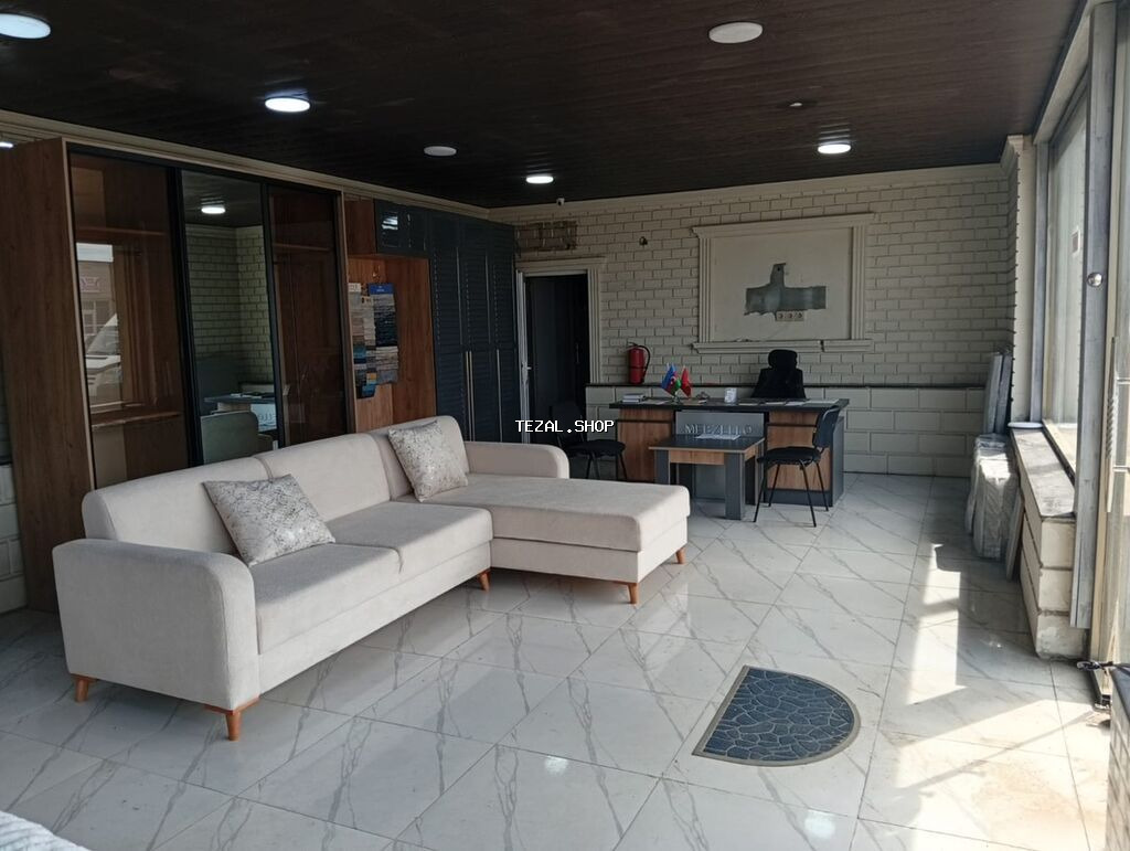 Obyektə qabaq dükan və ehtiyat tikililəri aitdir hama tualet sklad - şəkil 3