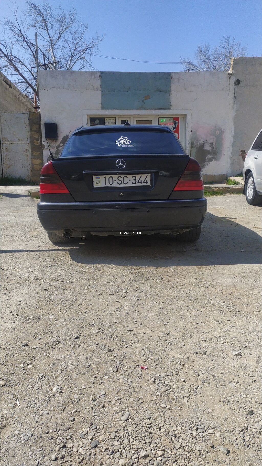 Mercedes-Benz C-Sinif sedan (W202), qara rəng. - Kuzov: 4 qapılı sedan - şəkil 2