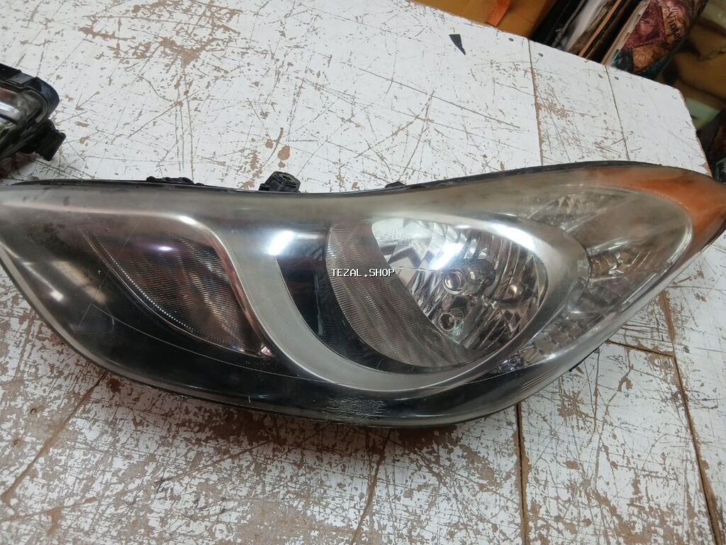 Sağ, Yaxın və uzaq vuran işıqlar Hyundai, Orijinal