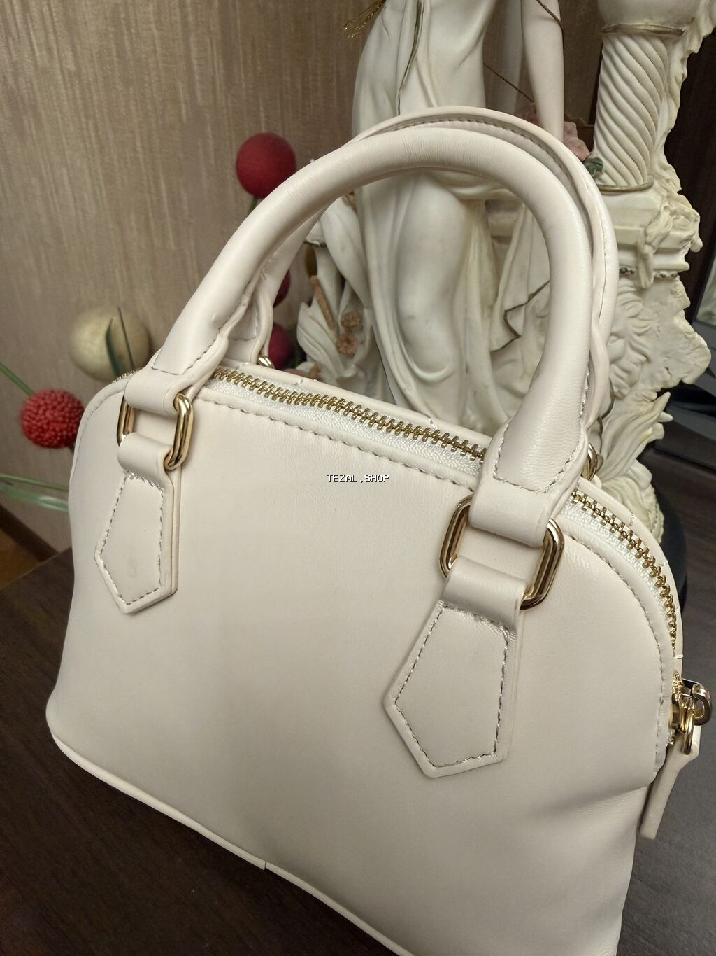 GUESS brendinin original çantası Original etiketli Rəng: krem (açıq - şəkil 3