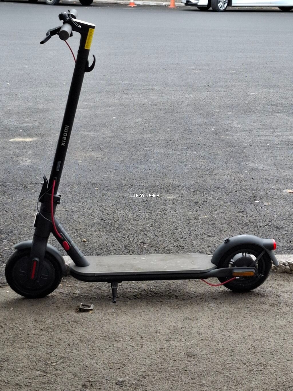 İşlənmiş Elektrik samokat > 12", 251 - 350 Vt, 16 - 25 km/s, Ünvandan götürmə