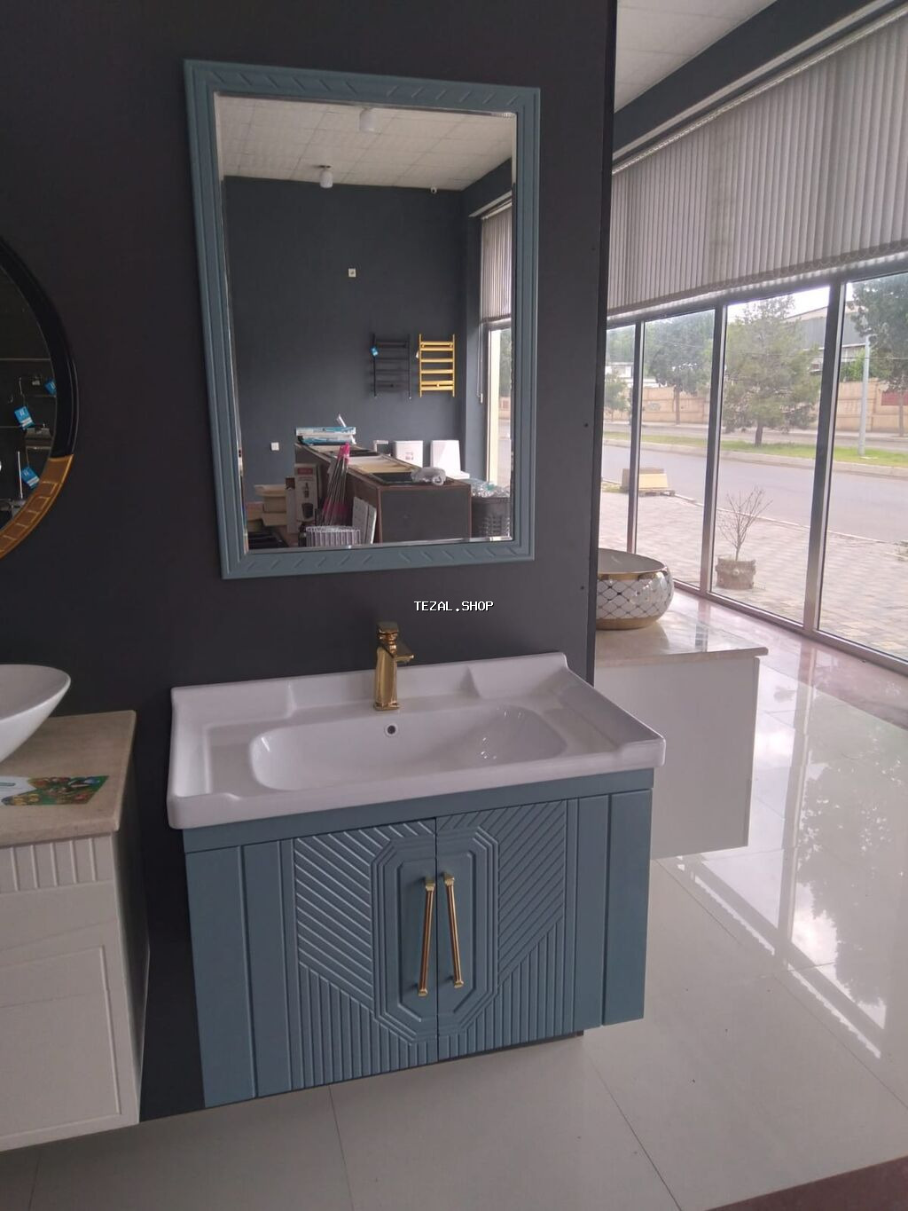 Banyo mebeli və üzlük dəstləri - Müxtəlif dizaynda asma və döşəmə - şəkil 2