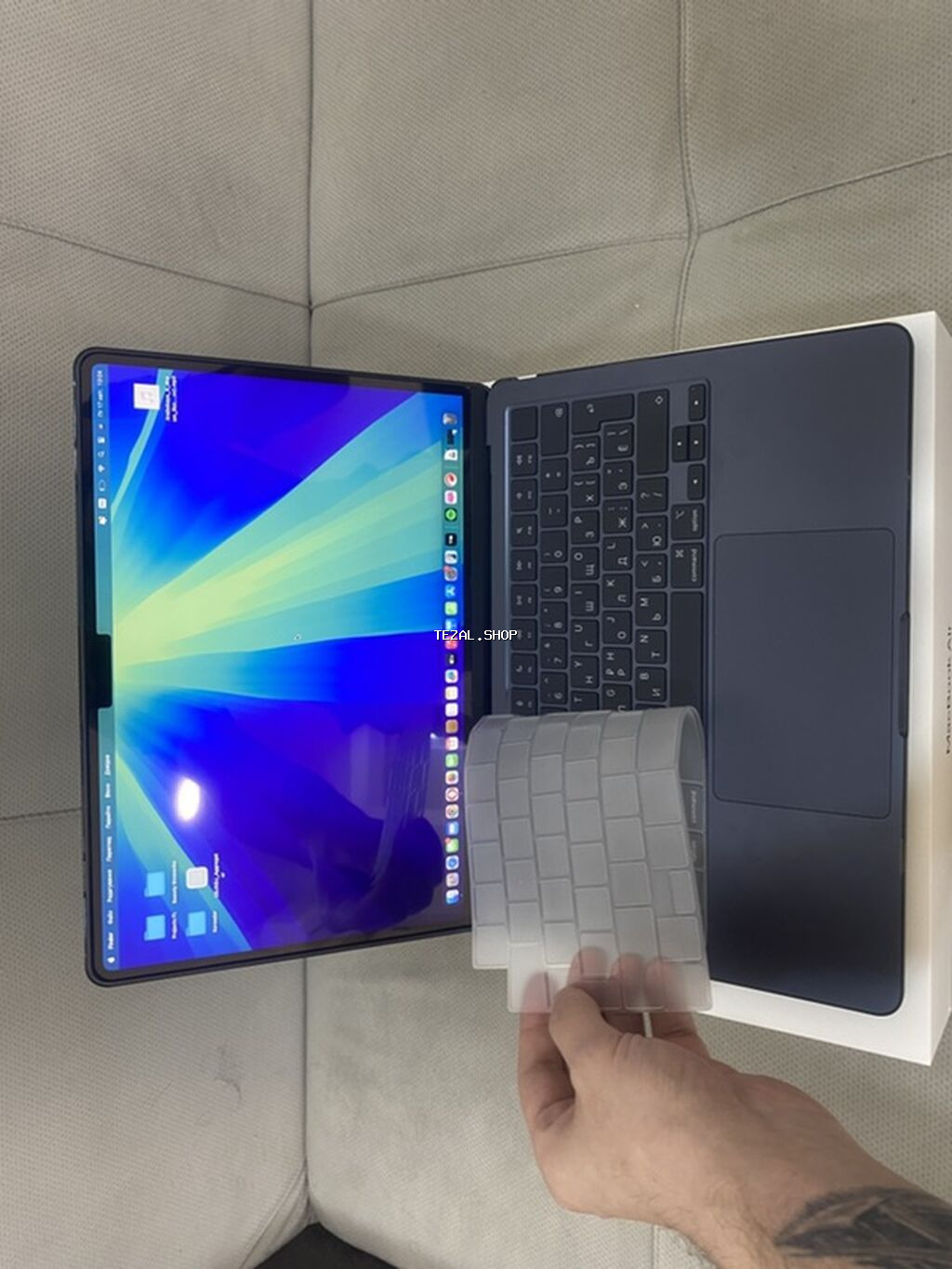 Apple MacBook Air 13.6" (M4) 2025 – Midnight Yanvar ayında Kontaktdan - şəkil 4