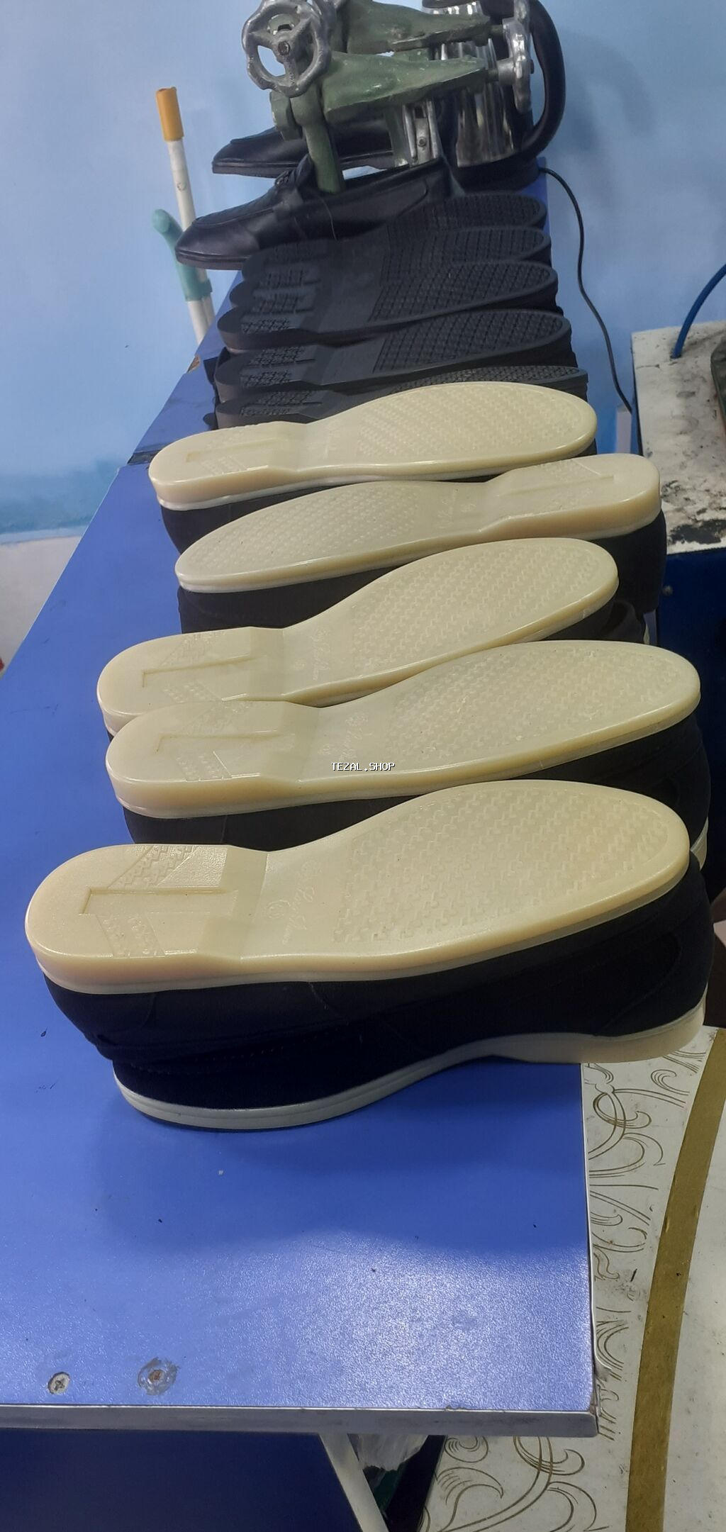 Məhsul: Qadın/kisi ayaqqabıları üçün rezin daban basması (taban