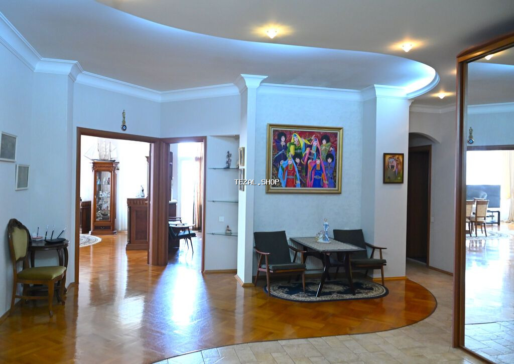 Сдается уютная 4-х комнатная квартира в центре Баку, в жилом комплексе - şəkil 4