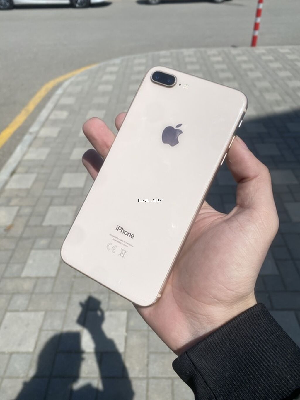 IPhone 8 Plus, Qızılı, Simsiz şarj