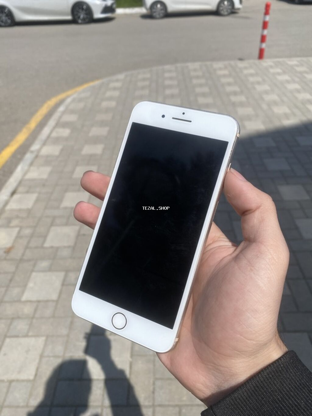IPhone 8 Plus, Qızılı, Simsiz şarj - şəkil 2