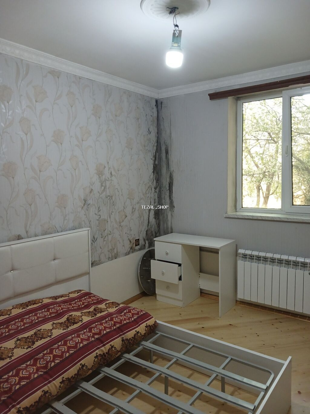 Geniş və işıqlı ev interyeri satılır/kirayə verilir: taxta döşəməli - şəkil 5