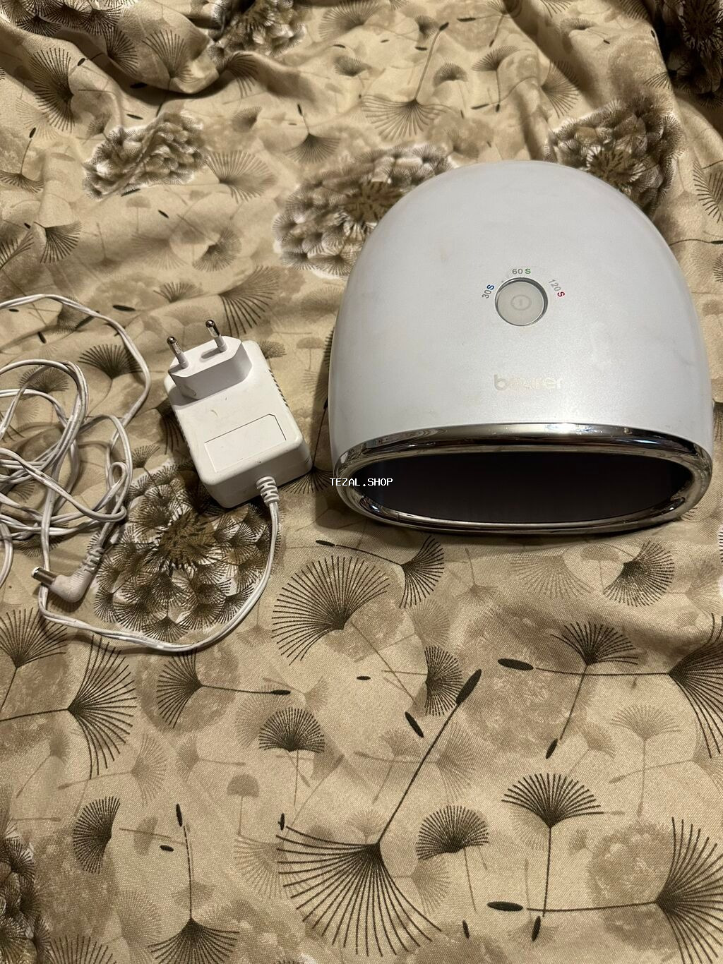 Dırnaq aparatı Teze alınıb işlenmeyib satılır awagı yeri var Üstünde