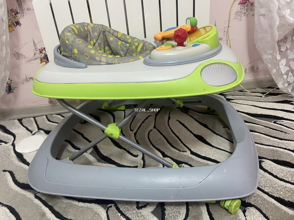 Chicco uşaq gəzdirici (walker) - Rəng: boz-yaşıl, naxışlı yumşaq