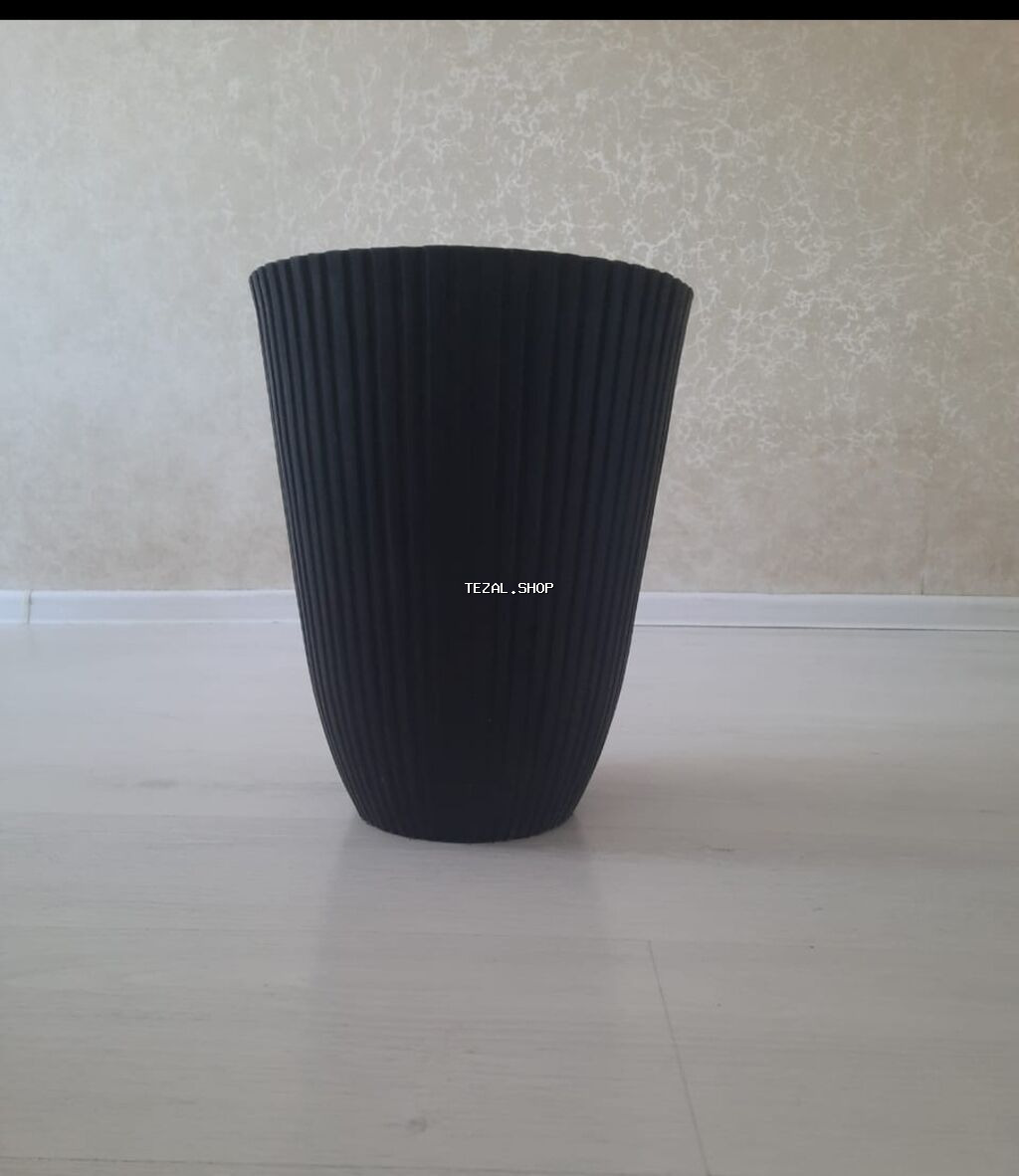 Hün 38,en 28,teze kimidir.unvan America sefirliyi teref