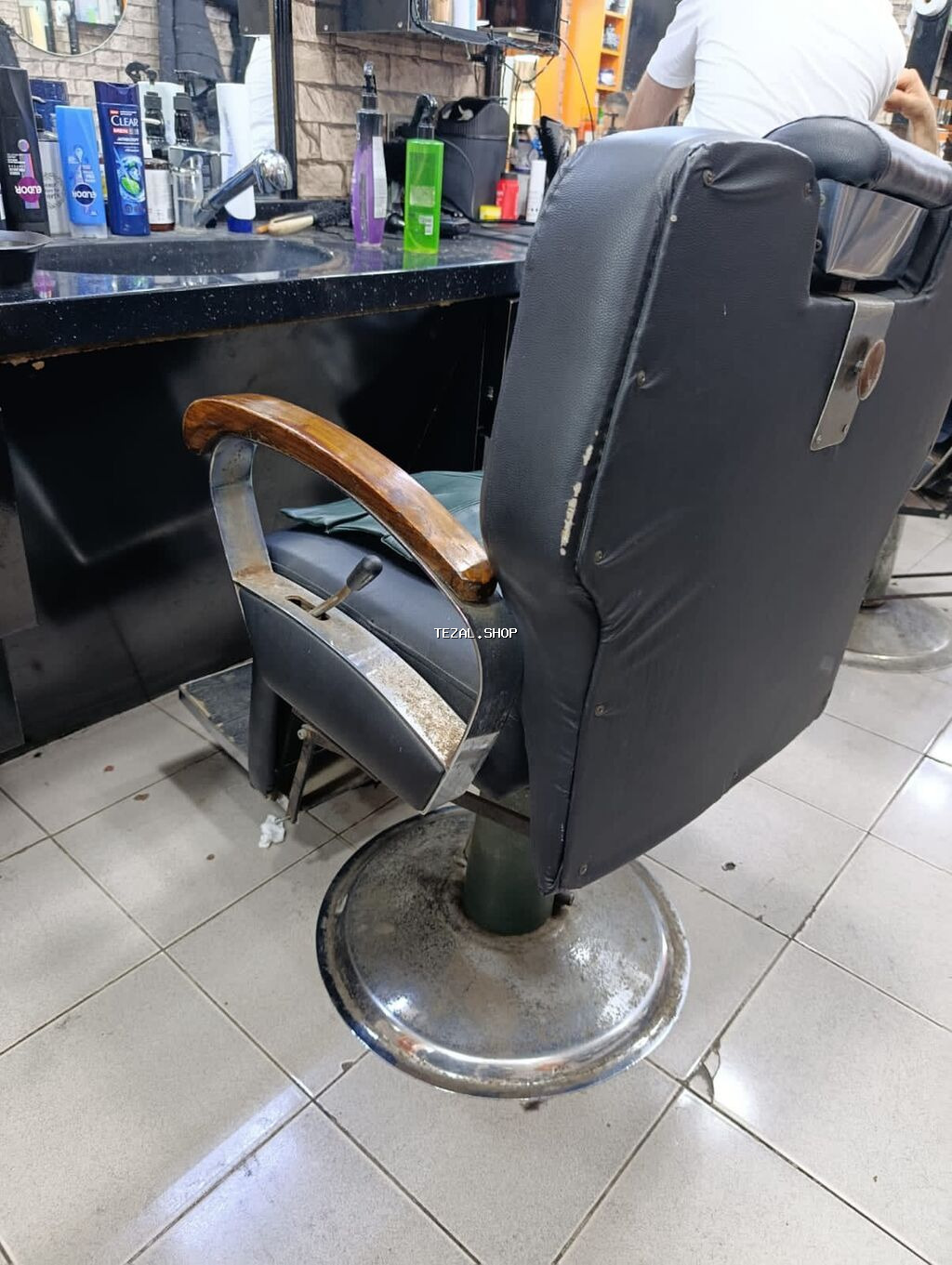 Bərbər kresloları satılır - şəkil 4