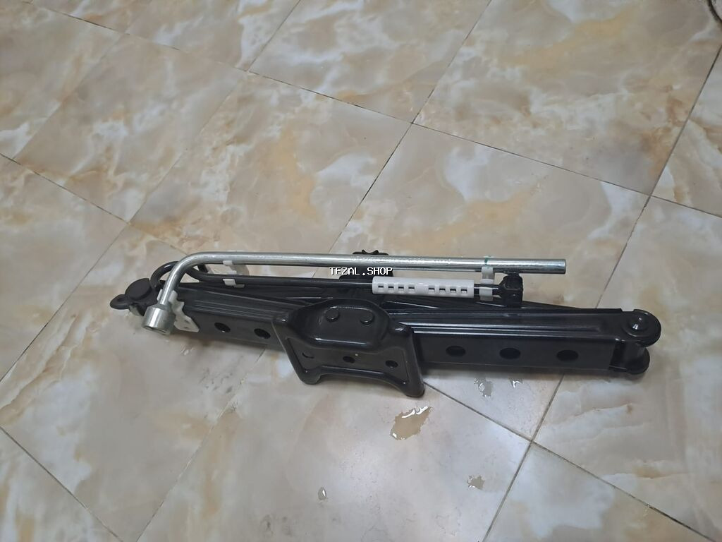 Danqrat reng rover 2020teze avarlar usdunde - şəkil 2