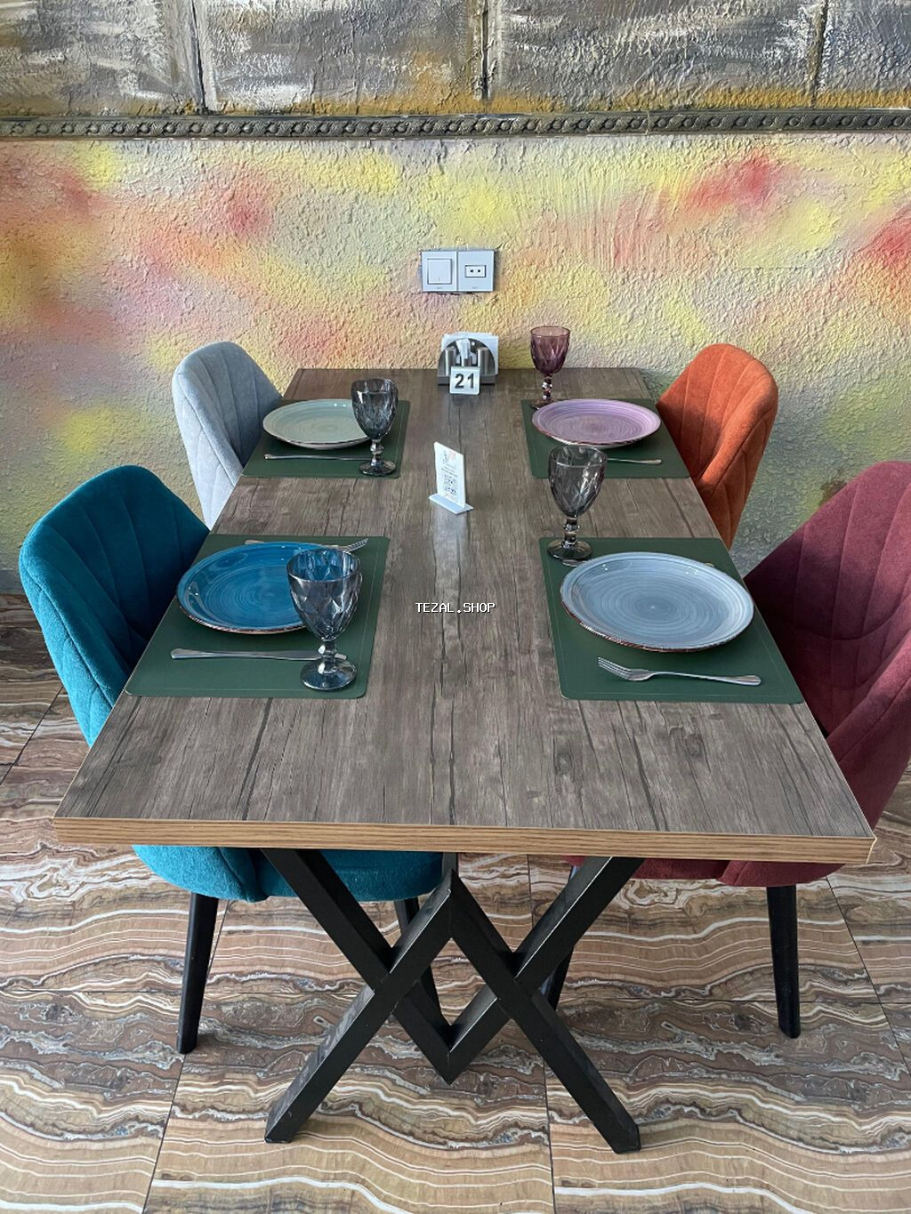 İdeal veziyetde 3 ayın işlənmişi restoran avadanlığı satılır tək stol - şəkil 2