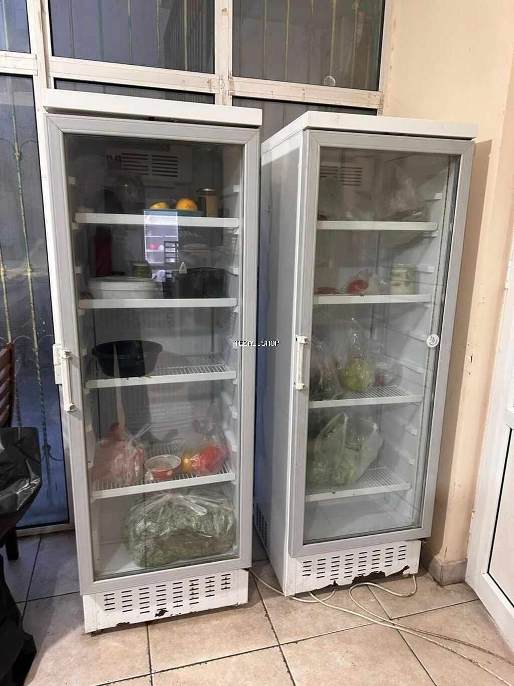 Vitrin soyuducu biri 299₼ 
Unvan kubinkadadir
5995 zeyno♥️