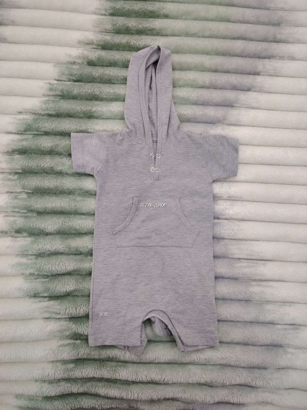 Yenidir geyinilmiyib hər biri 3azn